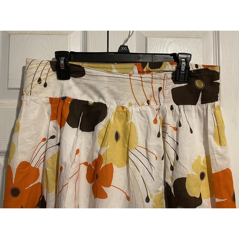 Rainbow floral skirt size M white brown yellow floral - Picture 5 of 6
